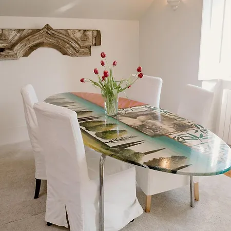 Ninho Salino Guest house Cascais