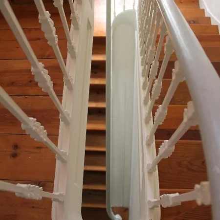 Ninho Salino Guest house 4*